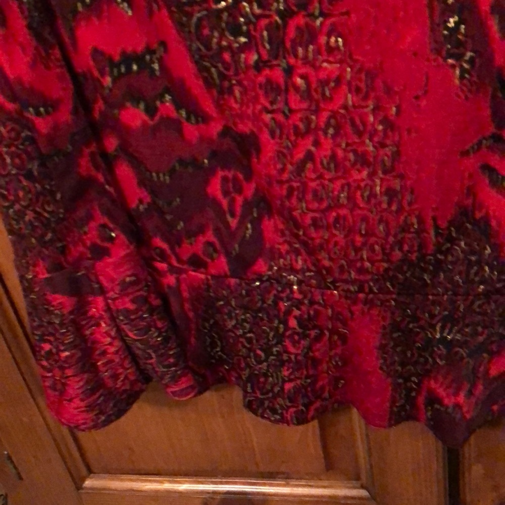 Skirt - Picture 2 of 5